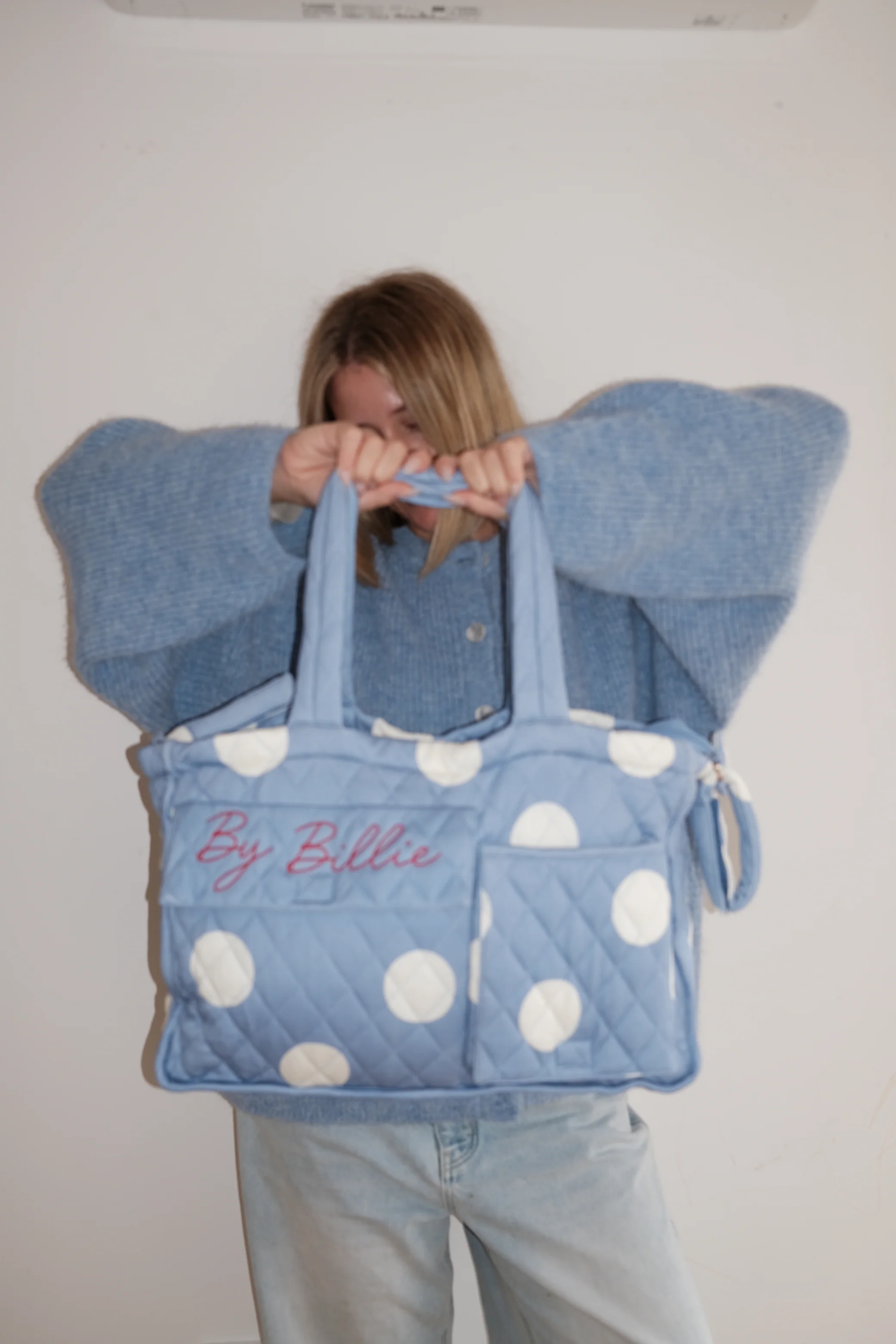 The By Billie baby bag - blue/cream polka dot - Image 4